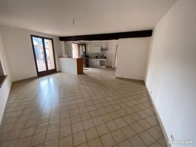 Maison vente à Nogent-le-Roi, Eure-et-Loir