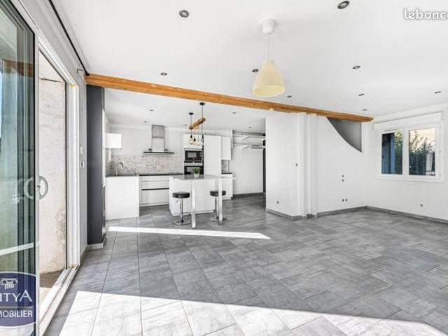 Maison vente à La Tour-du-Pin, Saint-romain-de-jalionas