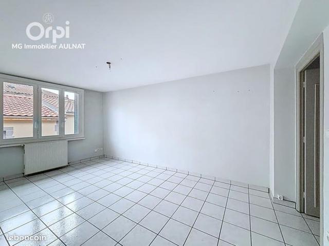Maison vente à Riom, Mozac