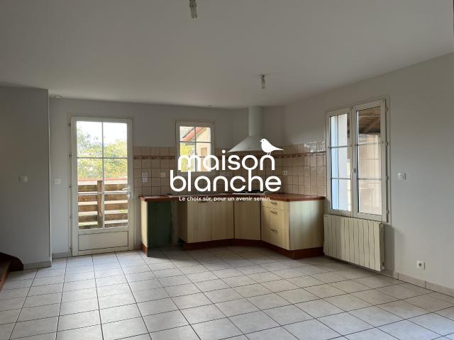 Maison location à Parthenay, Airvault