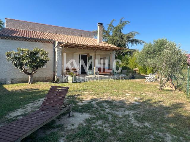 Maison vente à Carpentras, Pernes-les-fontaines