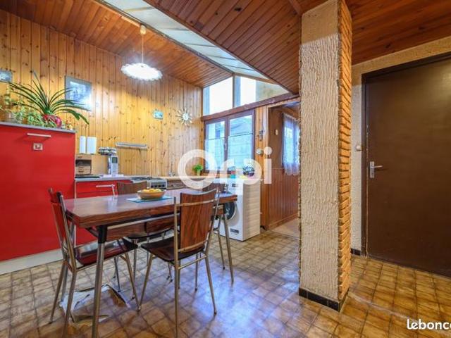 Maison vente à Avesnes-sur-Helpe, Boussois