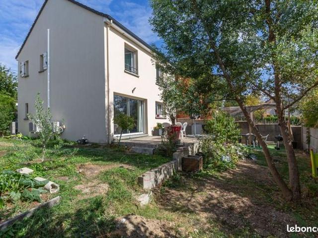 Maison vente à Crosne, Essonne