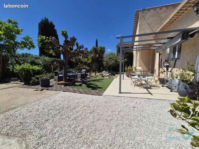 Maison vente à Arrondissement de Toulon, La Londe-les-maures