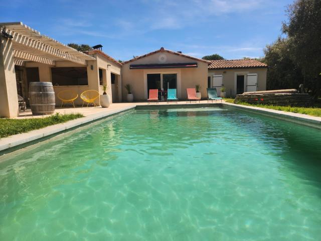 Maison vente à Nîmes, Uzès