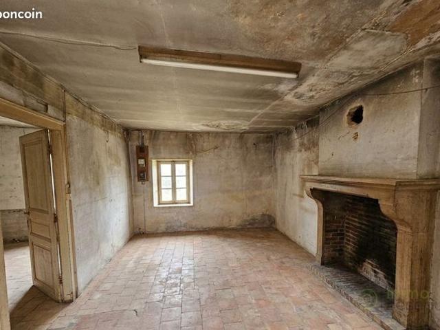 Maison vente à Le Blanc, Chitray