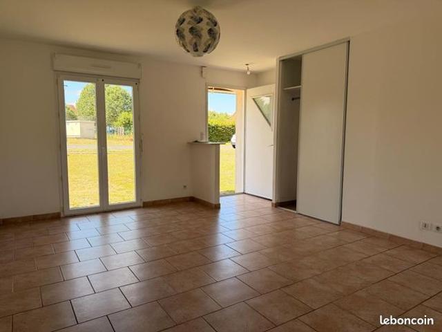 Maison vente à Bourges, Avord