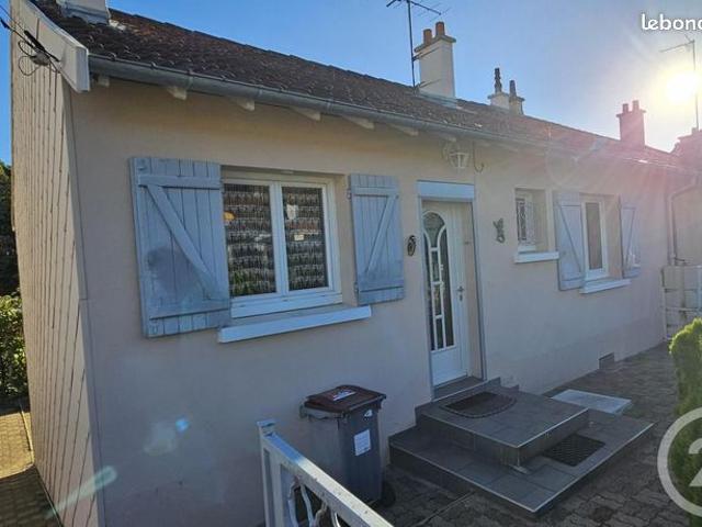 Maison vente à Commentry, Allier