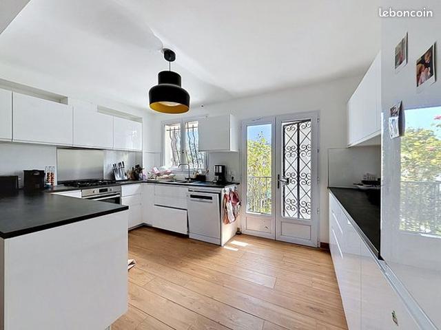 Maison vente à Nanterre, Hauts-de-Seine