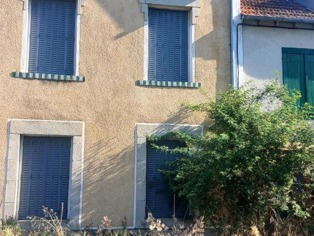 Maison vente à Champs-sur-Tarentaine, Champs-sur-Tarentaine-Marchal