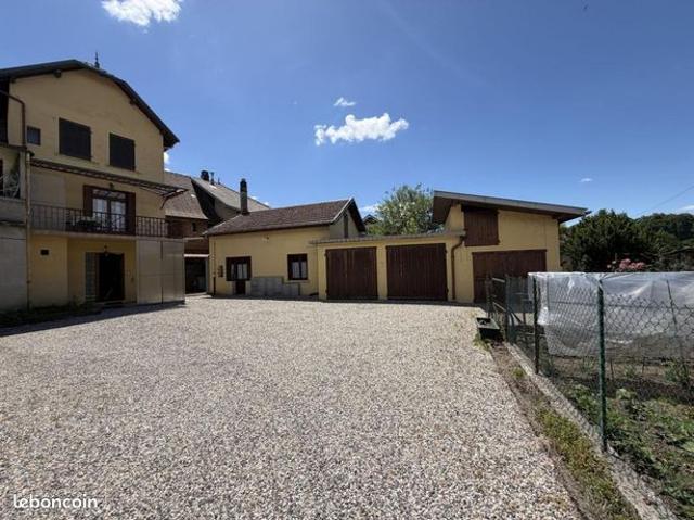 Maison vente à Chambéry, La Bridoire