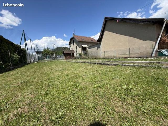 Maison vente à Chambéry, La Bridoire