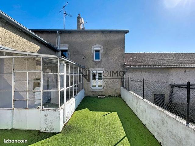 Maison vente à Neufchâteau, Clérey-la-côte