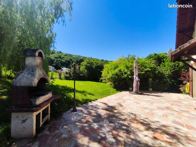 Maison vente à Saint-Julien-en-Genevois, Cranves-sales