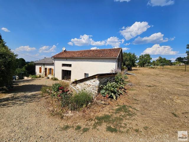 Maison vente à Châteauneuf-la-Forêt, Haute-Vienne