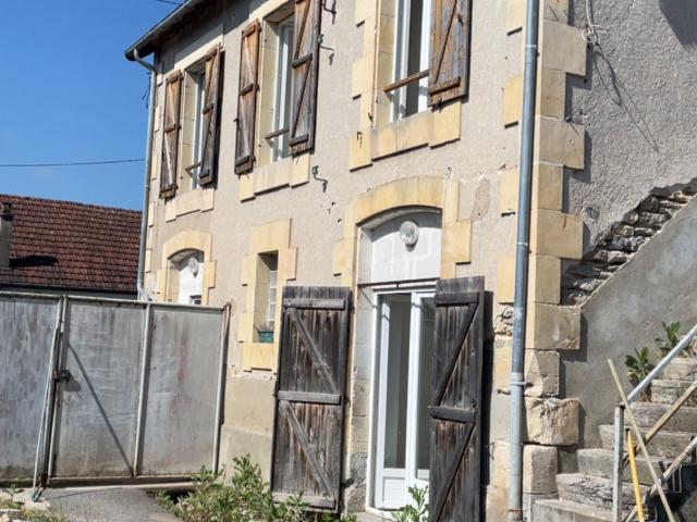 Maison vente à Saint-Amand-Montrond, Sancoins