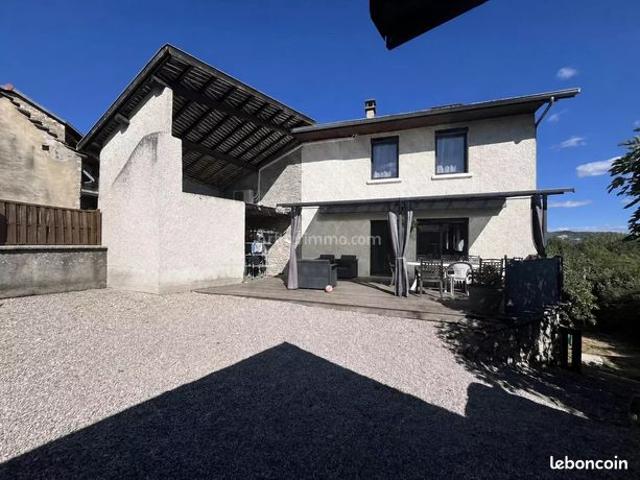 Maison vente à Belley, Lompnas