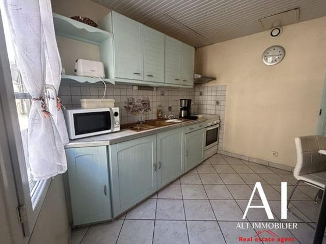 Maison vente à Vouziers, Falaise