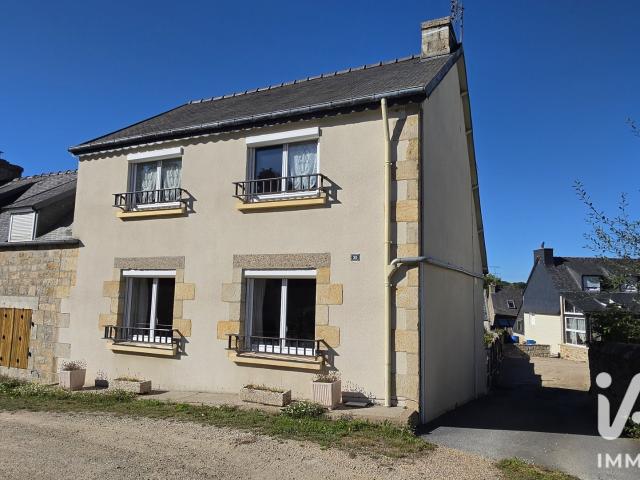 Maison vente à La Tourelle, Guerlesquin