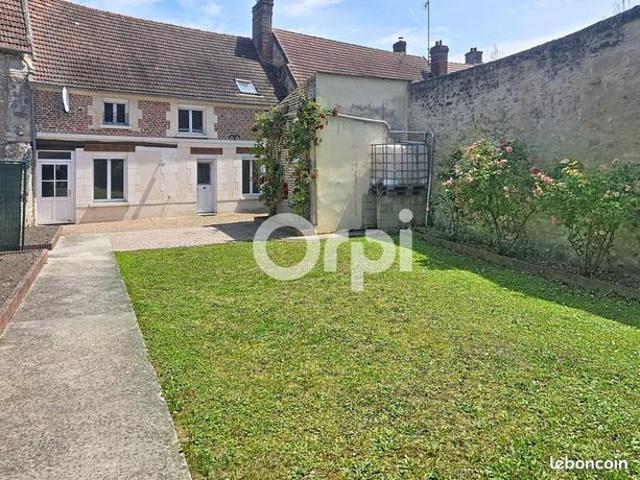 Maison vente à Senlis, Verberie
