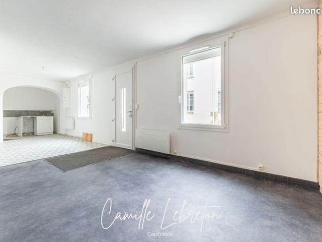 Maison vente à Nantes, Monnières