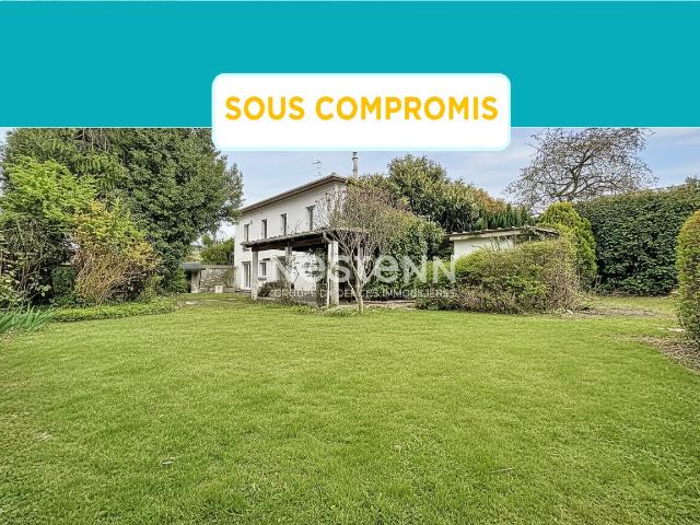 Maison vente à Quartier Les Hauts d'Issy / Les Epinettes / Le Fort, Issy-les-Moulineaux