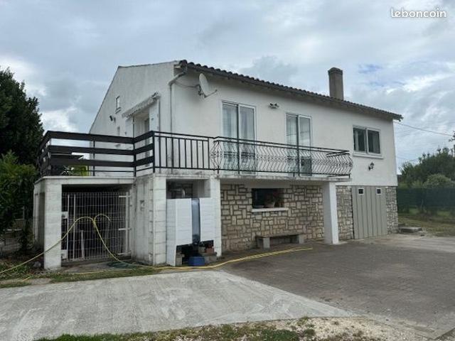 Maison vente à Saintes, Chaniers