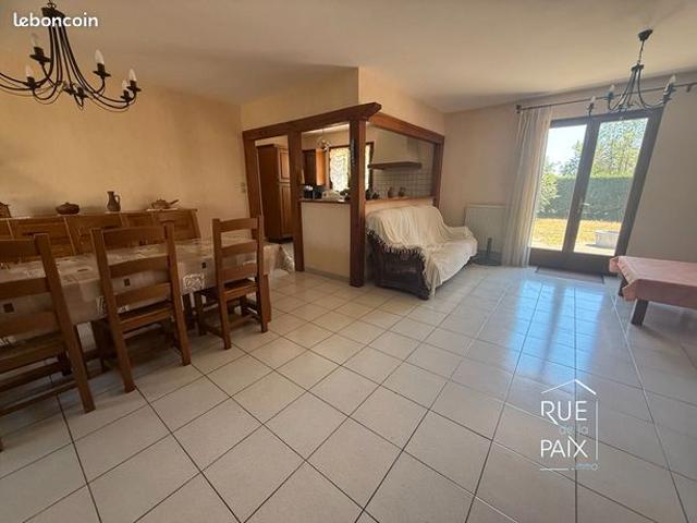 Maison vente à Châtellerault, Naintré