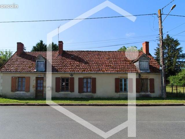 Maison vente à Saint-Amand-Montrond, Menetou-couture