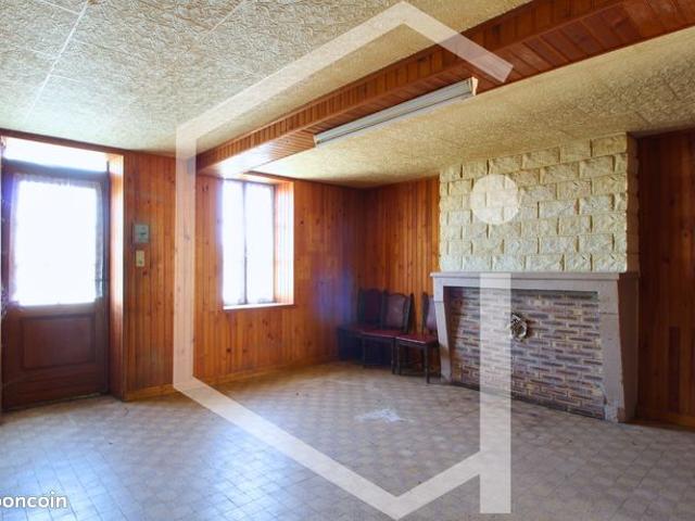 Maison vente à Saint-Amand-Montrond, Menetou-couture
