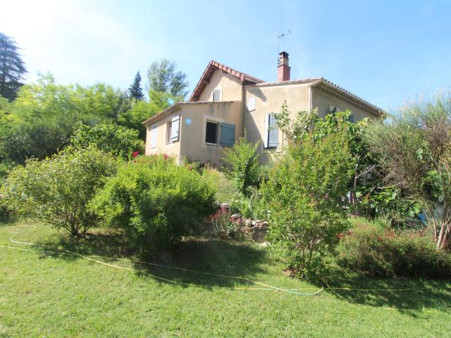 Maison vente à Apt, Saint-martin-de-castillon
