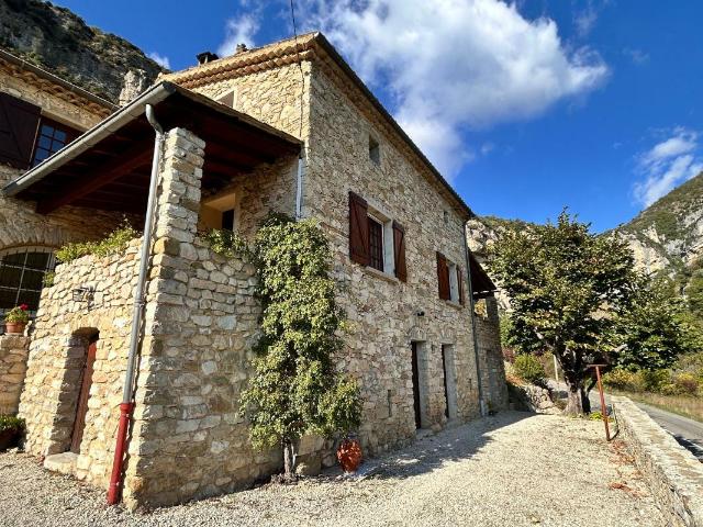 Maison vente à Nyons, Saint-ferréol-trente-pas