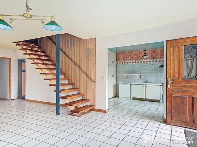 Maison vente à Guingamp, Bretagne