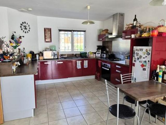 Maison vente à Narbonne, Thézan-des-corbières
