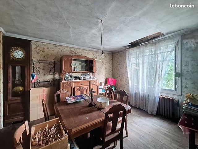 Maison vente à Guingamp, Bretagne