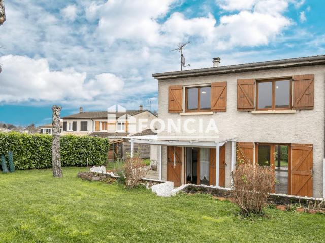 Maison vente à France métropolitaine, Montferrat