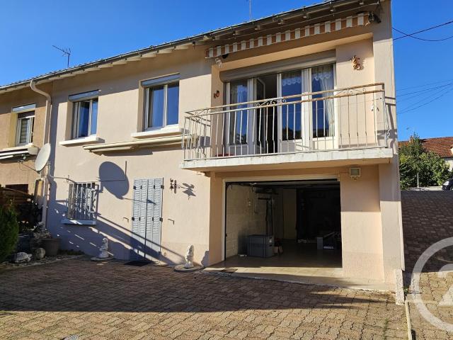 Maison vente à Commentry, Allier