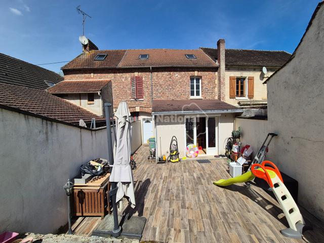 Maison vente à Beauvais, Hénonville