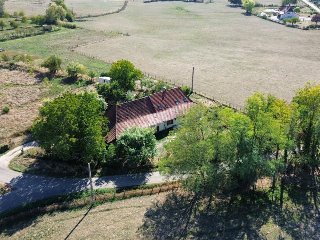 Maison vente à Novillard, Sagy