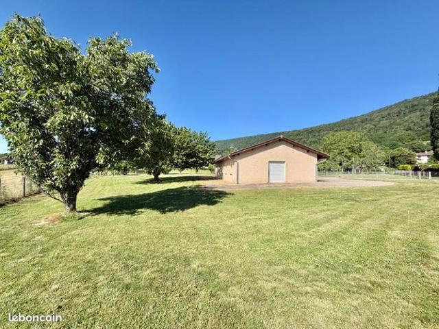 Maison vente à Bourg-en-Bresse, Auvergne-Rhône-Alpes