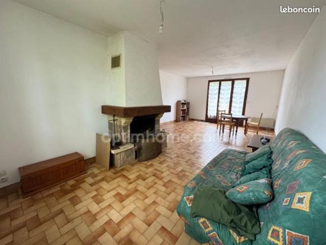 Maison vente à Mailhac-sur-Benaize, Haute-Vienne