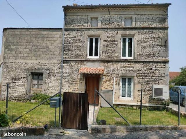 Maison vente à La Brousse, Charente-Maritime