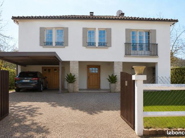 Maison vente à Nontron, Saint-pierre-de-côle