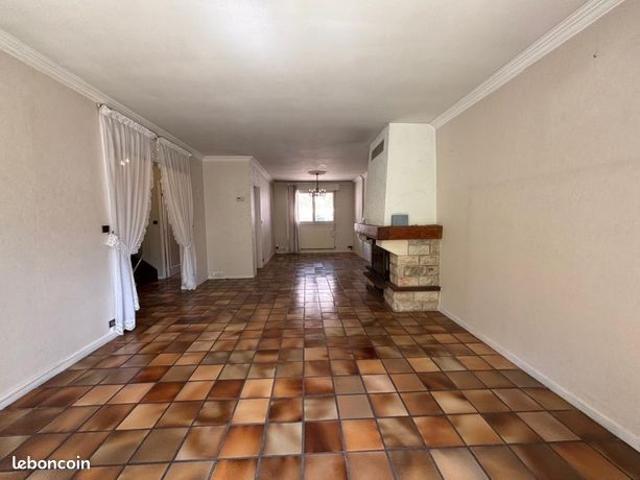 Maison vente à Rouen, Ruan