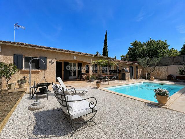 Maison vente à Arles, La Salle Les Alpes