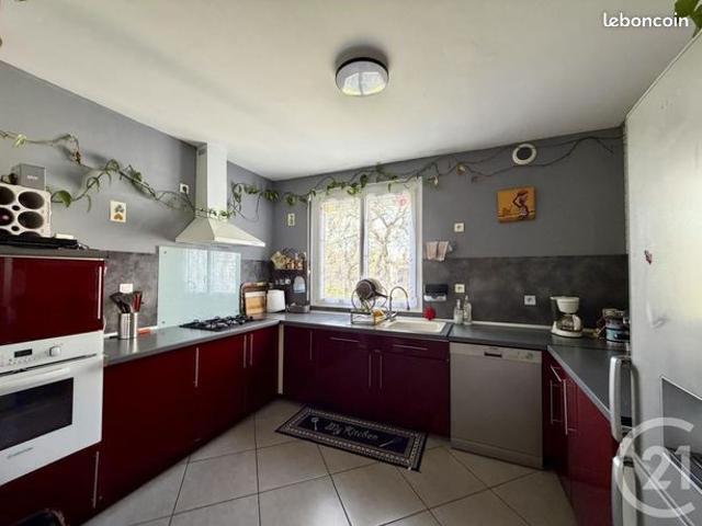 Maison vente à Largentière, Lagorce