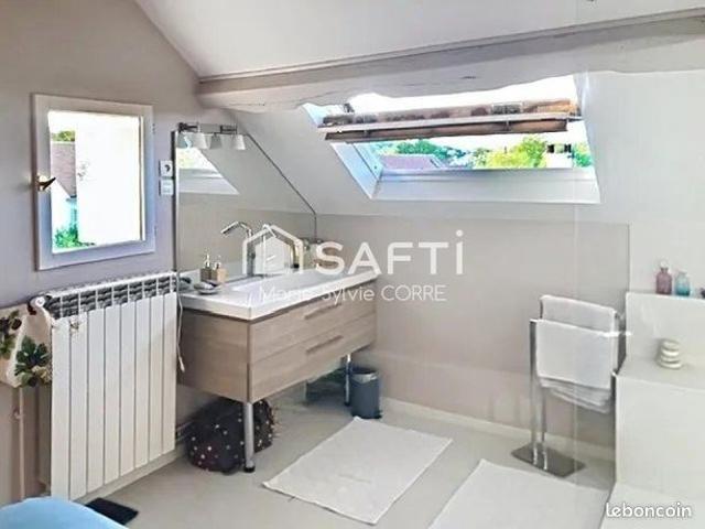Maison vente à Saint-Germain-en-Laye, Croissy-sur-seine
