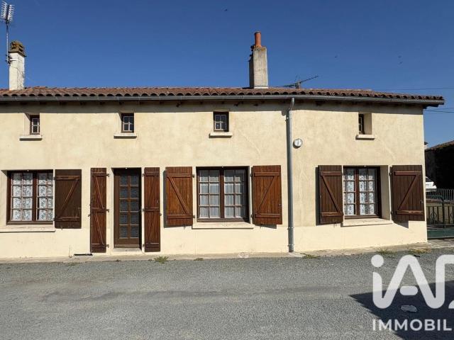 Maison vente à Bressuire, Moncoutant
