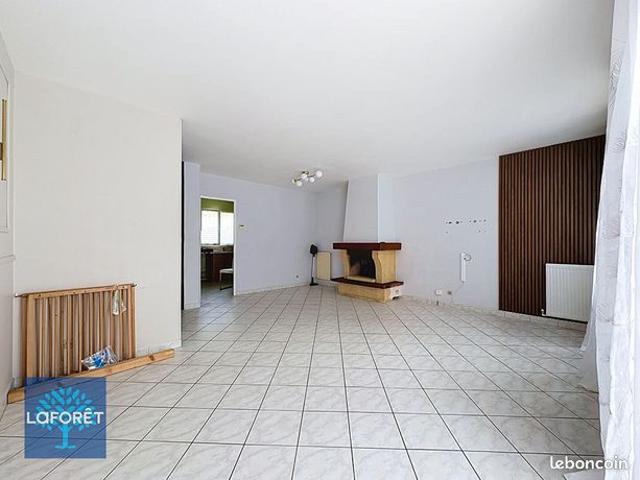 Maison vente à Évry-Courcouronnes, Essonne