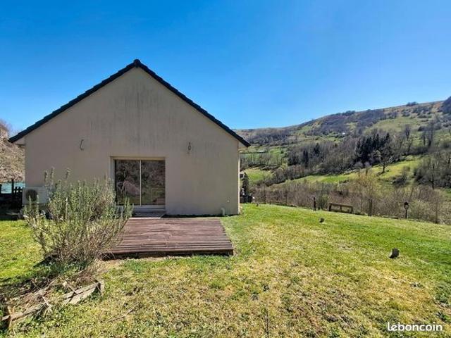 Maison vente à Mauriac, Saint-projet-de-salers